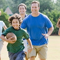 https://connect.bcbsil.com/cfs-file/__key/communityserver-blogs-components-weblogfiles/00-00-00-00-02/4-goals-family-fitness.jpg