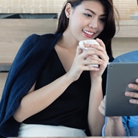 https://connect.bcbsil.com/cfs-file/__key/communityserver-blogs-components-weblogfiles/00-00-00-00-04/CoupleOnComputer_2D00_685897740.jpg