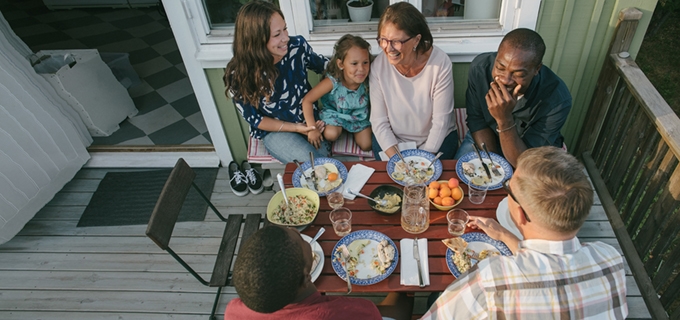 8 maneras de mantener una dieta saludable durante las fiestas