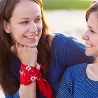 https://connect.bcbsil.com/cfs-file/__key/communityserver-blogs-components-weblogfiles/00-00-00-00-08/WomenBlue9726807.jpg