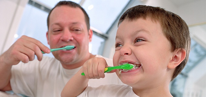 Prevén la enfermedad de las encías para tener un corazón sano