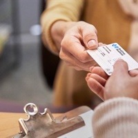 https://connect.bcbsil.com/cfs-file/__key/communityserver-blogs-components-weblogfiles/00-00-00-00-12/7610.id-card.jpg
